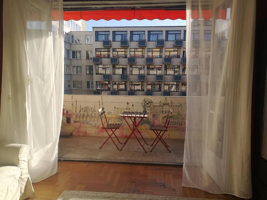 Hero'S Square Apartment บูดาเปสต์ ภายนอก รูปภาพ